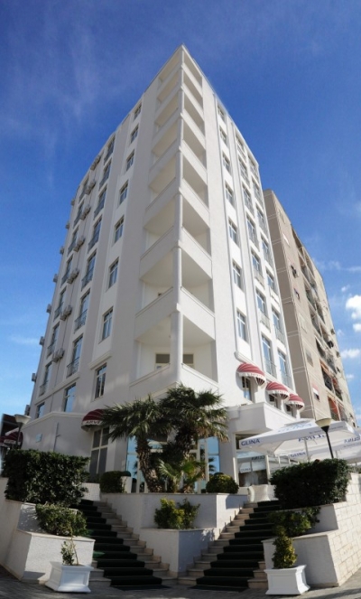 HOTEL ARVI